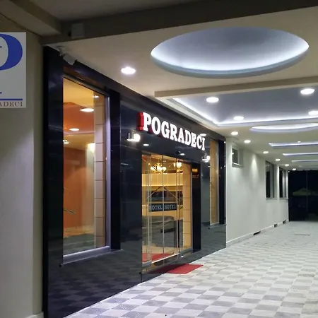 Pogradeci 4* פוגרדץ