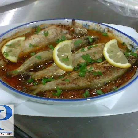 Pogradeci 4* Pogradec