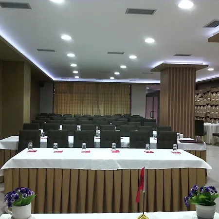 Pogradeci Ξενοδοχείο Πόγραδετς